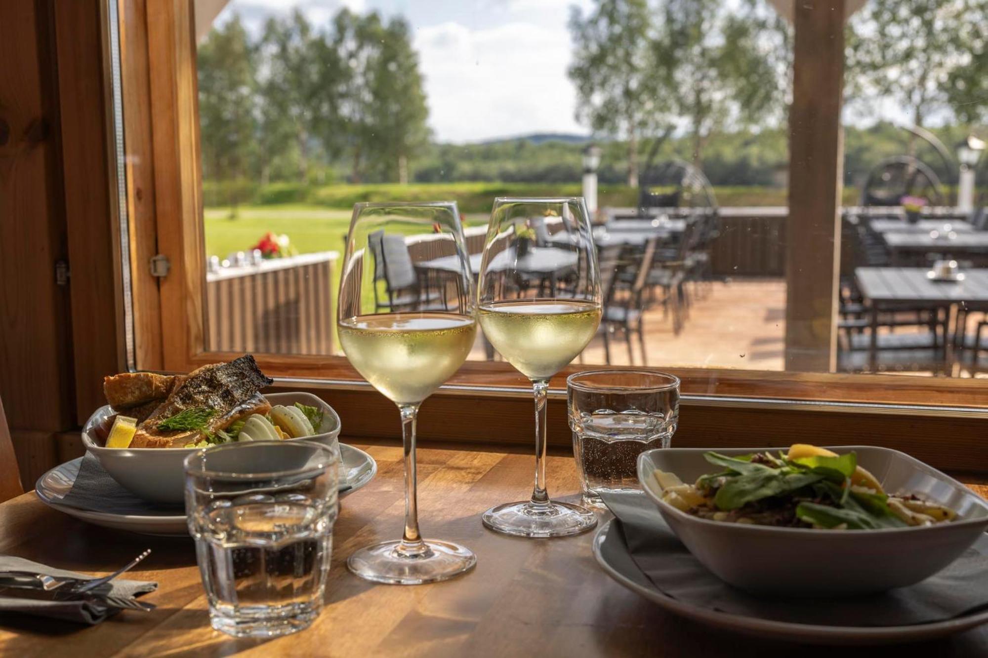 Arctic River Resort Ивало Экстерьер фото
